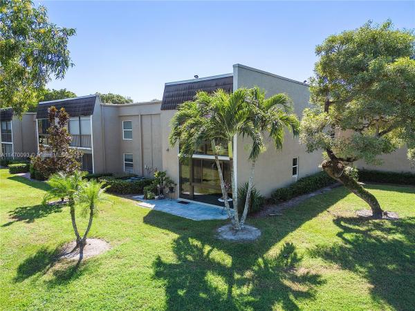 Lago Del Rey North, 2725 Casita Way #108, Delray Beach, Florida 33445, image 1