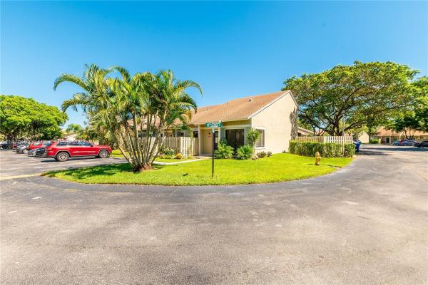 Southpointe At Welleby, 3500 NW 111th Ter, Sunrise, Florida 33351, image 1