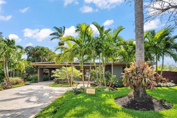 Hillbrook, 2224 NW 5th Ave, Wilton Manors, Florida 33311, image 1