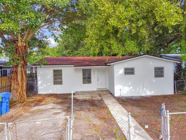 Railway Shops, 321 NW 51st St, Miami, Florida 33127, image 1