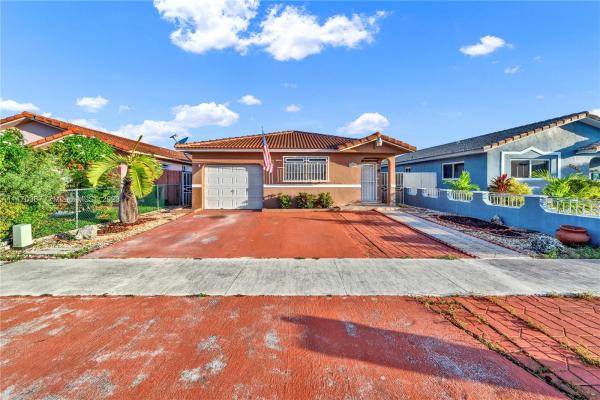 Robles Gardens, 2551 W 72nd St, Hialeah, Florida 33016, image 1