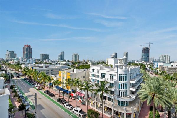 Royal Atlantic, 465 Ocean Dr #804, Miami Beach, Florida 33139, image 1