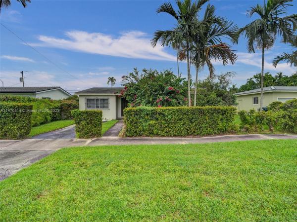 Miller Heights, 9101 SW 52nd St, Olympia Heights, Florida 33165, image 2