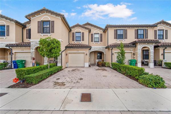 Isola, 11358 SW 254th Ter, Princeton, Florida 33032, image 1