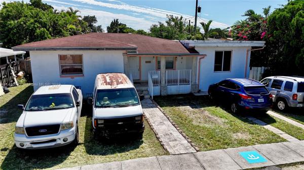 Central Miami, 6724 SW 28th St, Coral Terrace, Florida 33155, image 2
