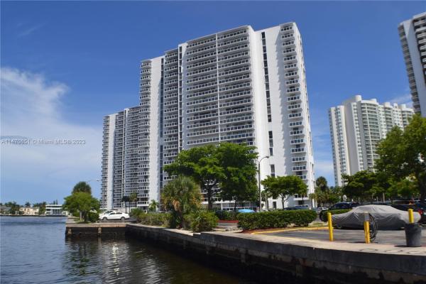 Waterview 1, 20505 E Country Club Dr #2138, Aventura, Florida 33180, image 1