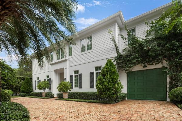 Riviera, 402 Vittorio Ave, Coral Gables, Florida 33146, image 2