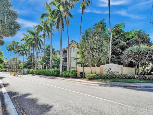 Pinehurst Club, 450 S Park Rd #5-210, Hollywood, Florida 33021, image 1