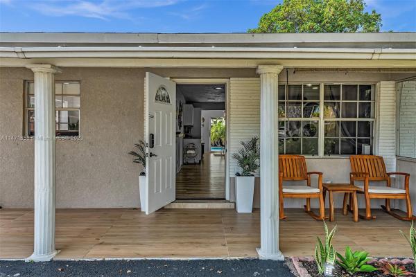 Avon Heights, 4633 SW 28th Ave, Dania Beach, Florida 33312, image 1