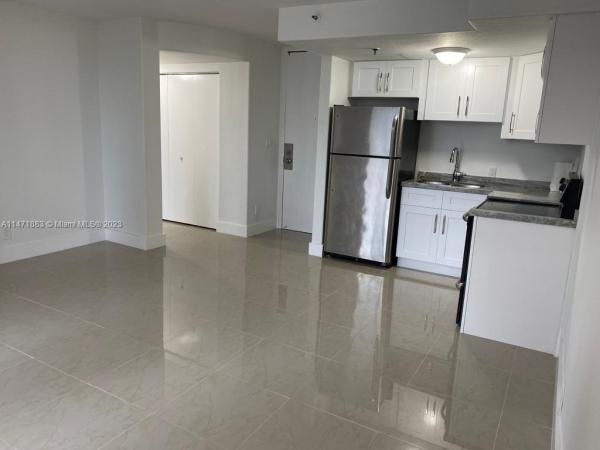 Golden Gate, 16450 NW 2nd Ave #211, Golden Glades, Florida 33169, image 1