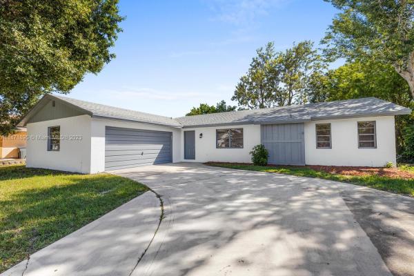 Port St Lucie Residential, 622 SW Prado Ave, Port St. Lucie, Florida 34983, image 2