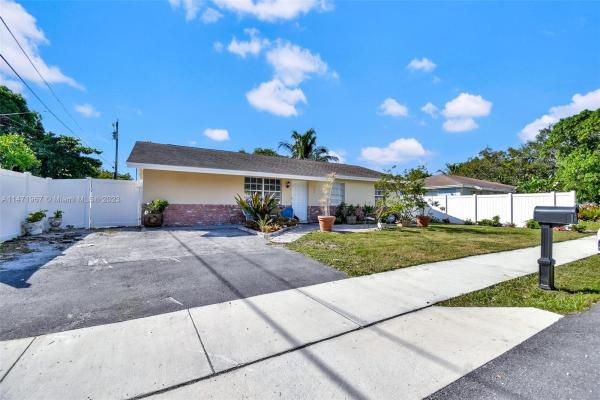 Osceola Park, 204 SE 8th St, Delray Beach, Florida 33483, image 1