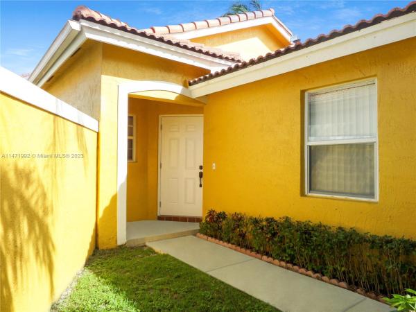 Gardens At Huntington, 4801 SW 152nd Way, Miramar, Florida 33027, image 3