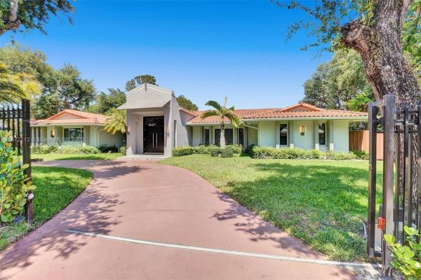 Sky Lake Enchanted Gardens, 19105 NE 21st Ave, North Miami Beach, Florida 33179, image 1