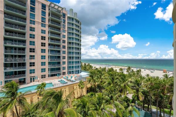 Il Villaggio On South Beach, 1455 Ocean Dr #810, Miami Beach, Florida 33139, image 1