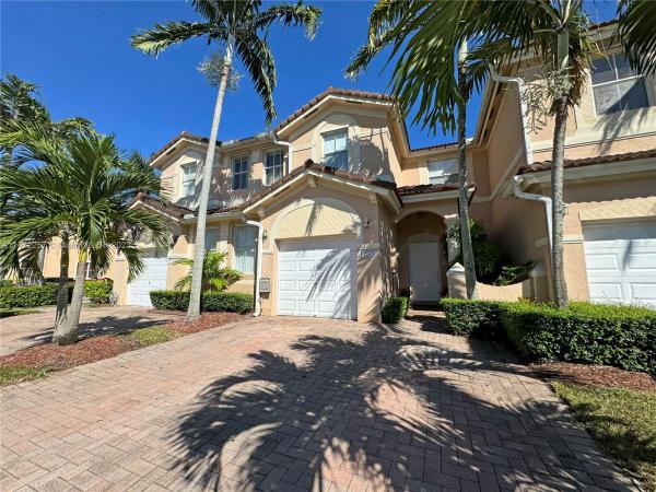 Kendall Breeze South, 12509 SW 125th Ct, Kendall, Florida 33186, image 1