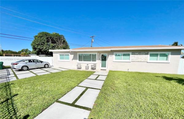 Realsite Estates, 18500 NW 42nd Pl, Miami Gardens, Florida 33055, image 1