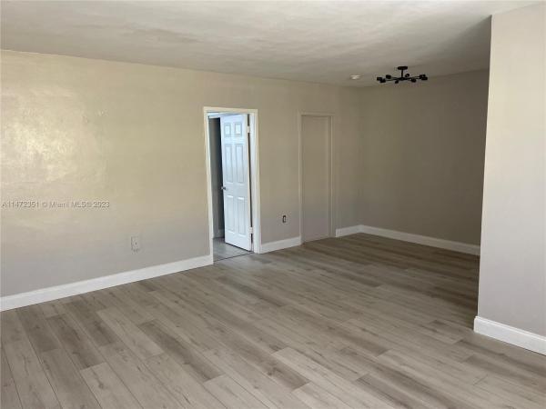 Ocean Beach, 500 13th St #12, Miami Beach, Florida 33139, image 1
