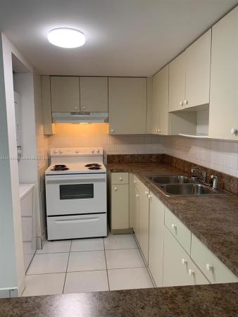 Samari Lake East, 10090 NW 80th Ct #1148, Hialeah Gardens, Florida 33016, image 2