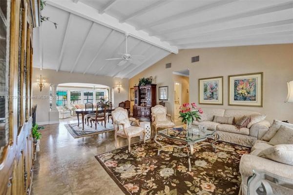 Hillsboro Isles, 2201 NE 31st St, Lighthouse Point, Florida 33064, image 1
