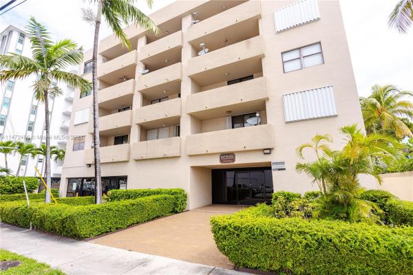Bay Plaza, 7125 Bay Dr #404, Miami Beach, Florida 33141, image 1