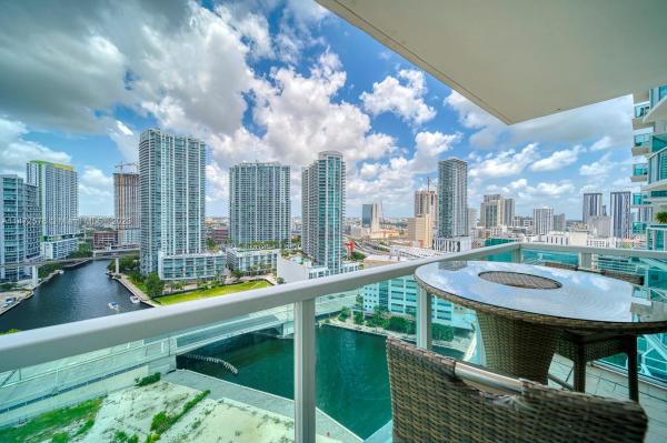 Brickell On The River North Tower, 31 SE 5th St #2611, Miami, Florida 33131, image 1