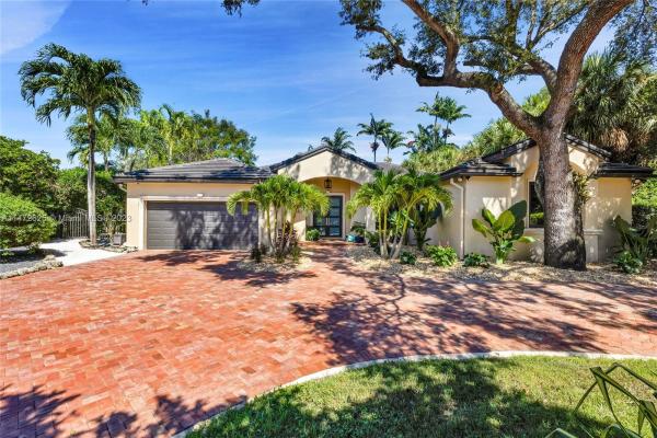 Deering Point, 9401 SW 149th St, Kendall, Florida 33176, image 1