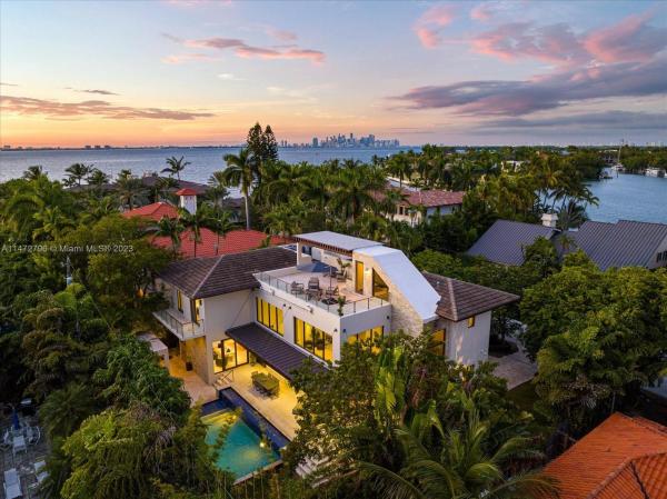 Mashta Island, 730 N Mashta Dr, Key Biscayne, Florida 33149, image 1