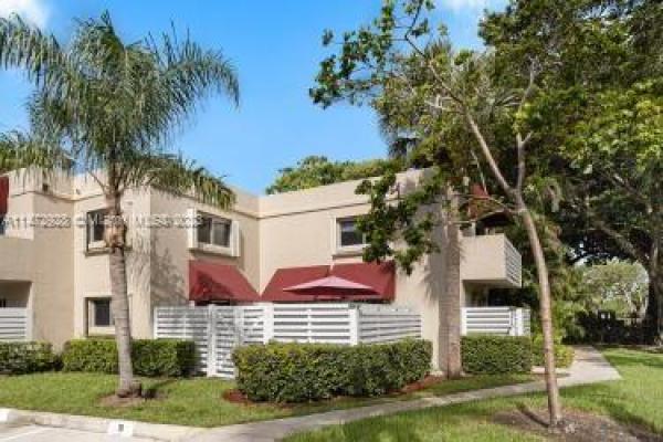Arbor Courts At Jacaranda, Plantation, Florida 33324, image 1
