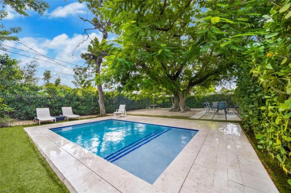 Brentwood, 212 NE 46th St, Miami, Florida 33137, image 1