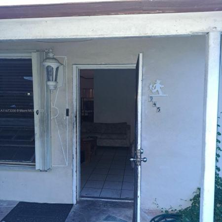 Curtiss Park, 945 Curtiss Dr, Opa-Locka, Florida 33054, image 2