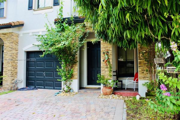 Silver Palms East, 23472 SW 113th Ave, Princeton, Florida 33032, image 2