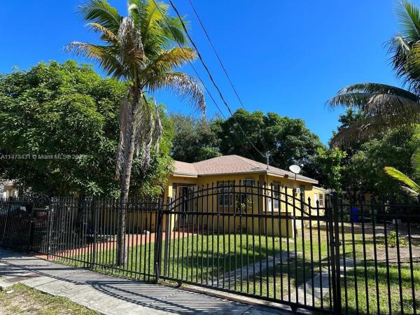 Indian Mound Park, 8257 NE 2nd Ct, Miami, Florida 33138, image 1