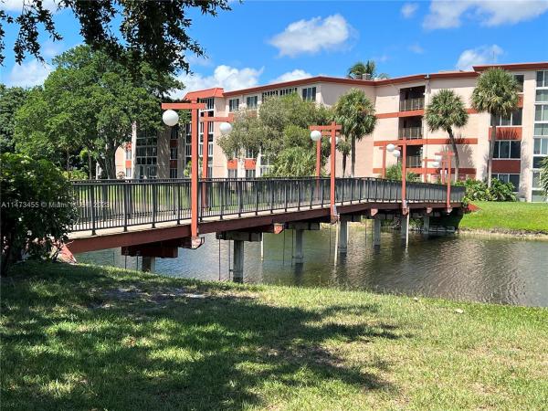 Water Bridge, 5945 Del Lago Cir #204, Sunrise, Florida 33313, image 1