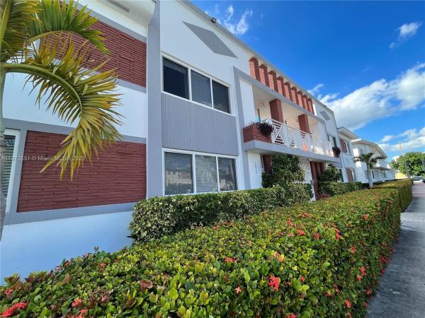 Moonglow, 7424 Byron Ave #9B, Miami Beach, Florida 33141, image 1