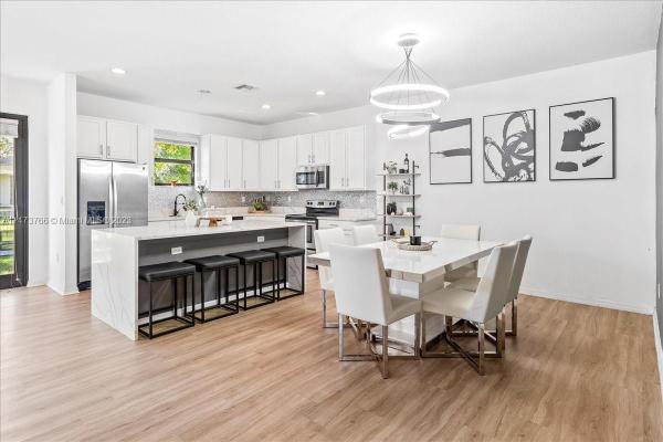 Champion Lakes, 800 NE 193rd Ter, Ives Estates, Florida 33179, image 1