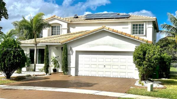 Silver Falls, 4508 SW 129th Ave, Miramar, Florida 33027, image 2
