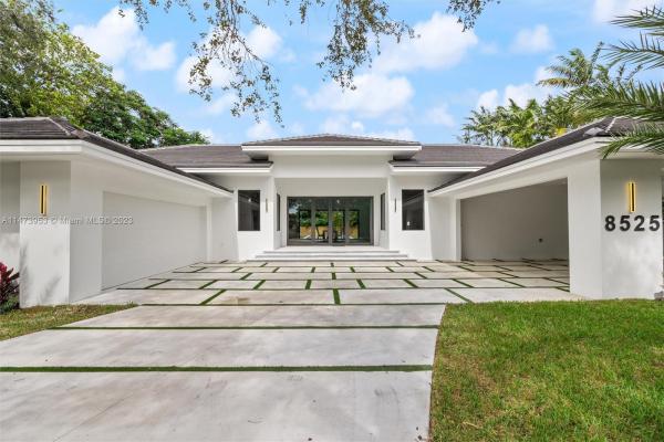 South Kendall, 8525 SW 122nd St, Kendall, Florida 33156, image 2