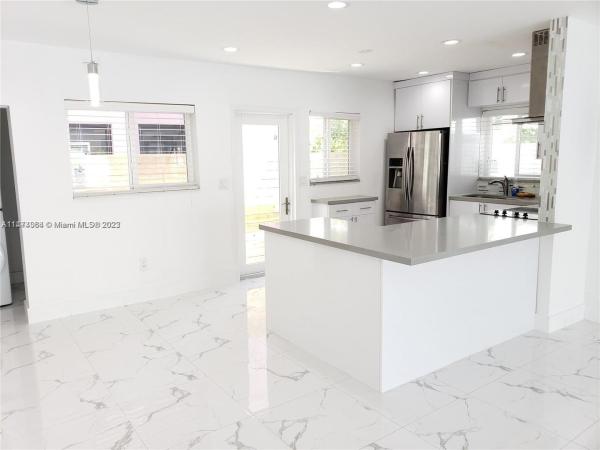 Park View Island, 7322 Gary Ave, Miami Beach, Florida 33141, image 1