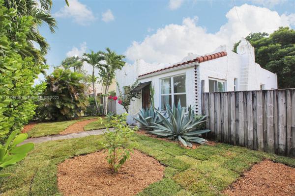 McAllister Terrace, 2968 SW 15th St, Miami, Florida 33145, image 1