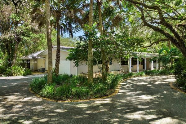 Parkway Homesites, Pinecrest, Florida 33156, image 1