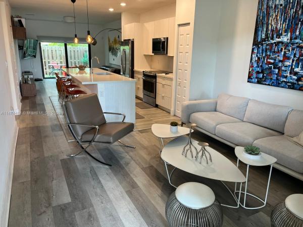 Apex At Park Central, 7809 NW 104th Ave #5, Doral, Florida 33178, image 1