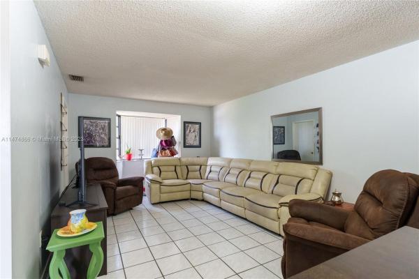 International Princess, 1425 SW 122nd Ave #2-17, Tamiami, Florida 33184, image 1