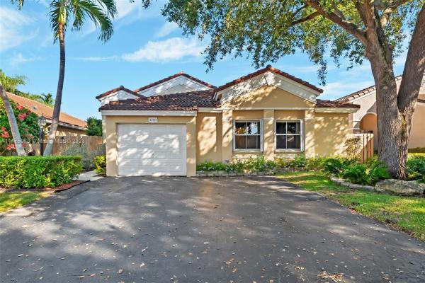 Poinciana At Kendall, 11727 SW 93rd Ter, Kendall, Florida 33186, image 1