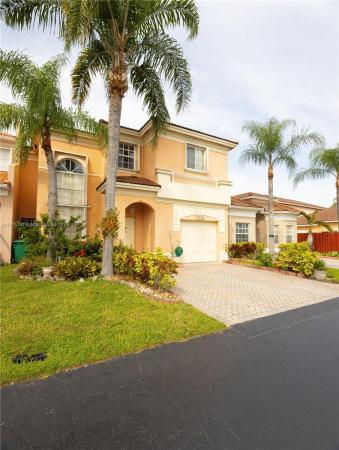 Lennar Townhomes At Forest Lakes, 10182 SW 162nd Ct #10182, The Hammocks, Florida 33196, image 2