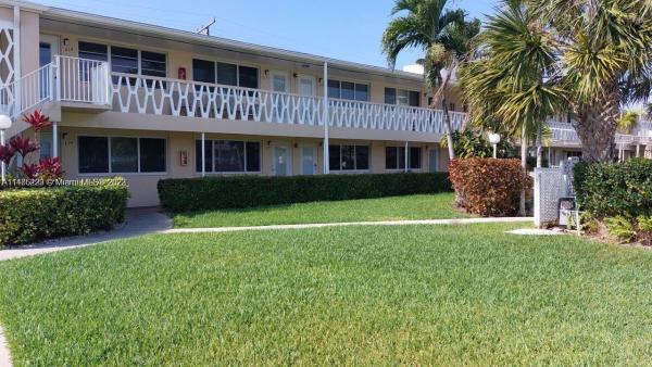 Berkeley Diplomat, 900 Atlantic Shores Blvd #115, Hallandale Beach, Florida 33009, image 1