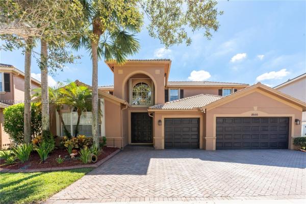 Isles At Weston, 19140 N Gardenia Ave, Weston, Florida 33332, image 1