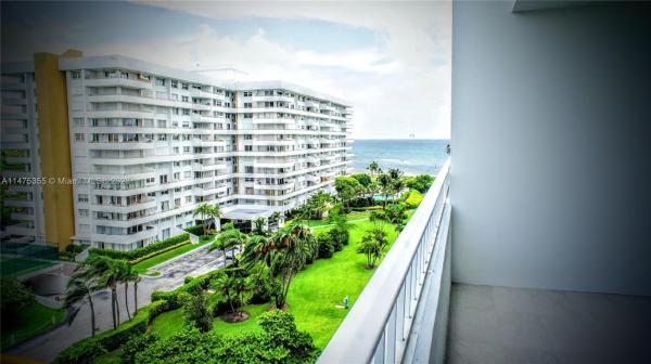 Commodore Club South, 199 Ocean Lane Dr #812, Key Biscayne, Florida 33149, image 1