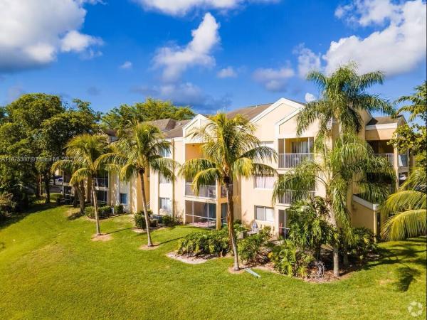 Sun Vista Gardens, 5628 Rock Island Rd #182, Tamarac, Florida 33319, image 1