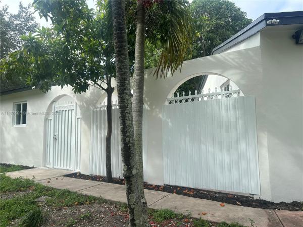 Overbrook Shores, 200 NW 133rd St, North Miami, Florida 33168, image 1
